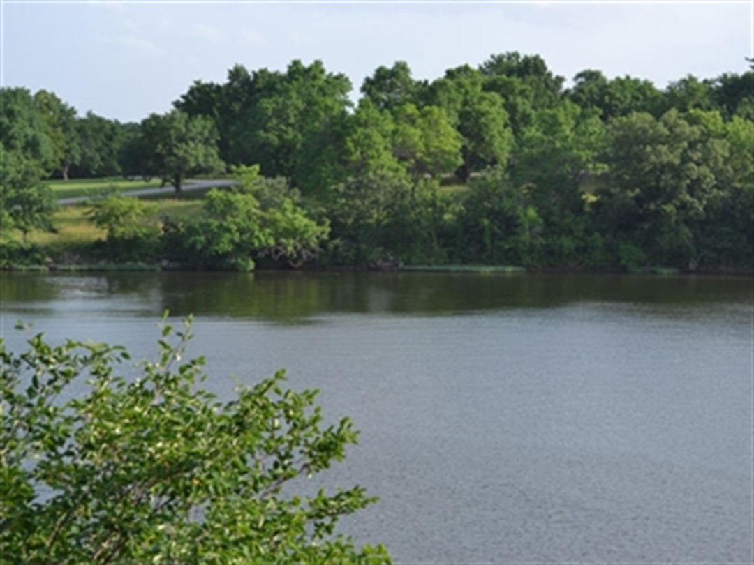 Prairie Lee Lake Jackson County MO Parks + Rec